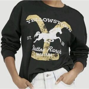 NWT Yellowstone Dutton Ranch Montana Cropped Black Sweatshirt Women’s Small